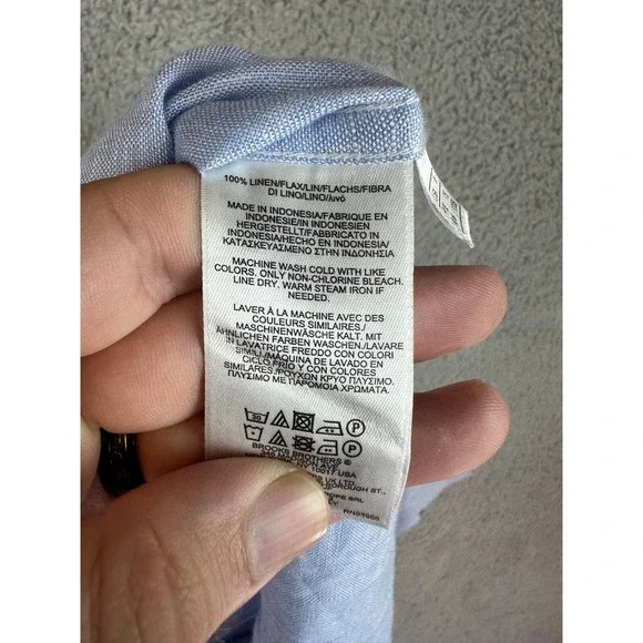 Brooks Brothers Shirt Mens Medium Blue Regent Fit Linen All Over Print Resort